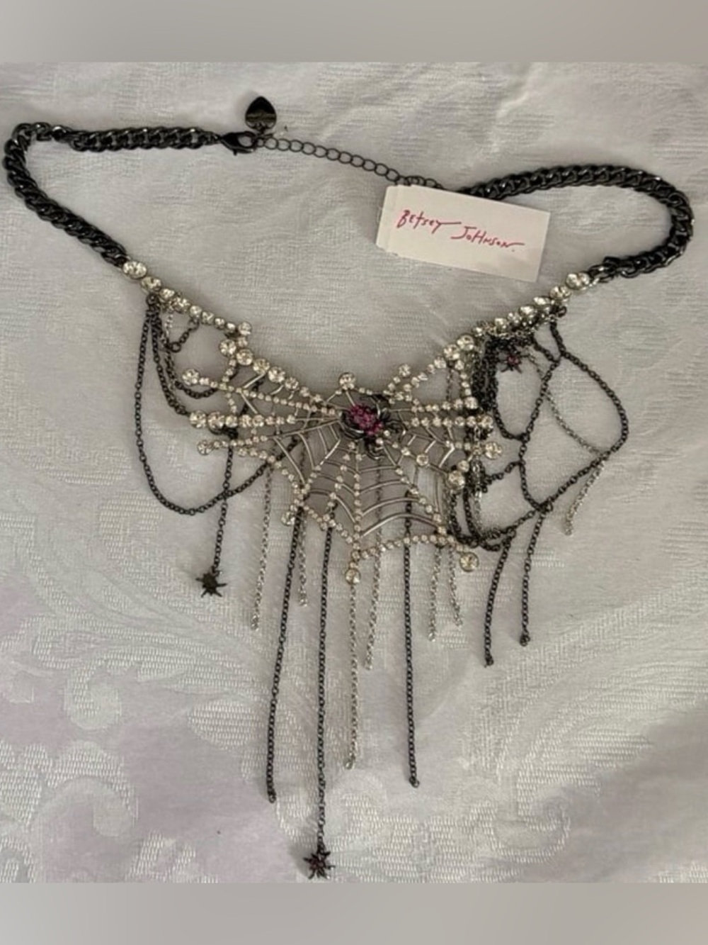 BETSEY JOHNSON Halloween Crystal-Studded Web with Dangling Spiders Necklace NWT - Picture 6 of 16